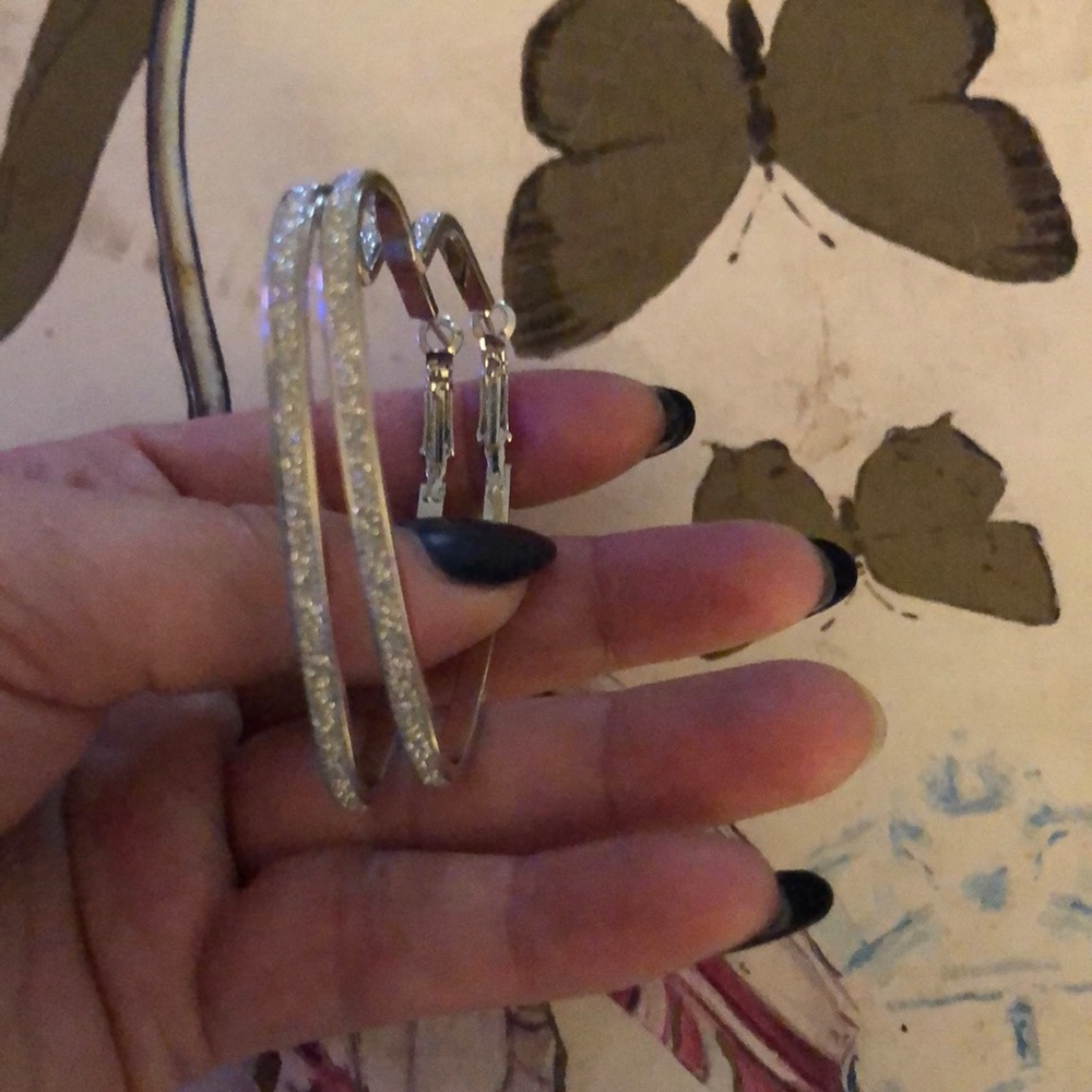 The Beverly Silver or Gold sparkle heart shaped hoop earrings. - Picture 5 of 7